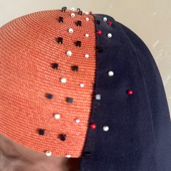 SUPERB DESIGNER 1950s' ORANGE STRAW & NAVY GROSGRAIN HAT+  BEADS - Picture 7 of 12